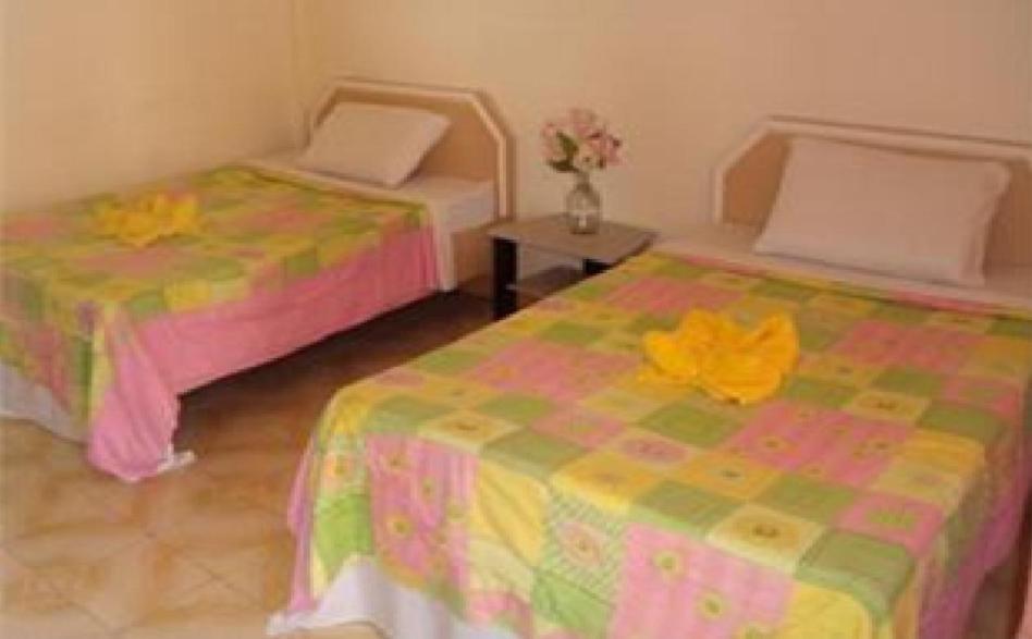 Alliyah'S Beach Resort Balabag  Habitación foto
